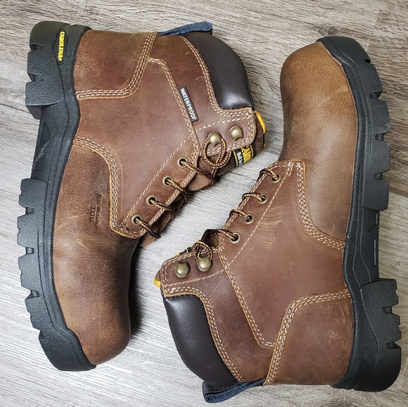 NWT Carolina Composite Toe, Leather, Waterproof Work Boot Women's 9.5 - Picture 1 of 10
